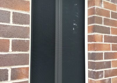 SSS-Grilles-crimsafe-wynstan-le-sands-sliding-door-double-stack-stacker-aluminium-stainless-768x1024