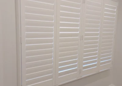 PVC Shutters Face Fitting Hinged Configuration 90mm Louvre #7