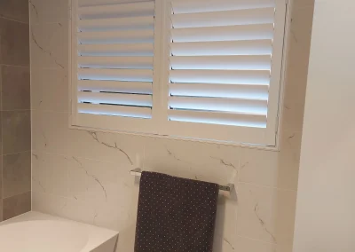 PVC Shutters Hinged Configuration 90mm Louvre #6